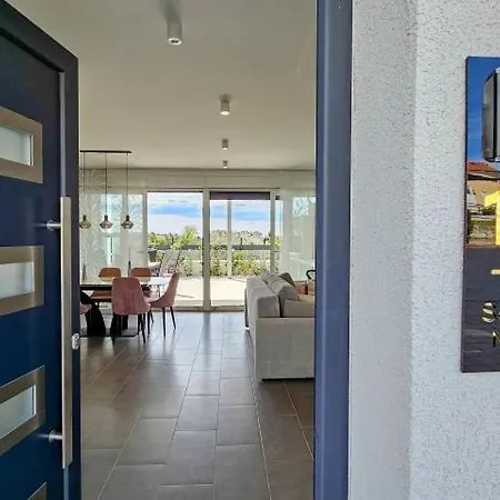 Дом отдыха Sea House 2